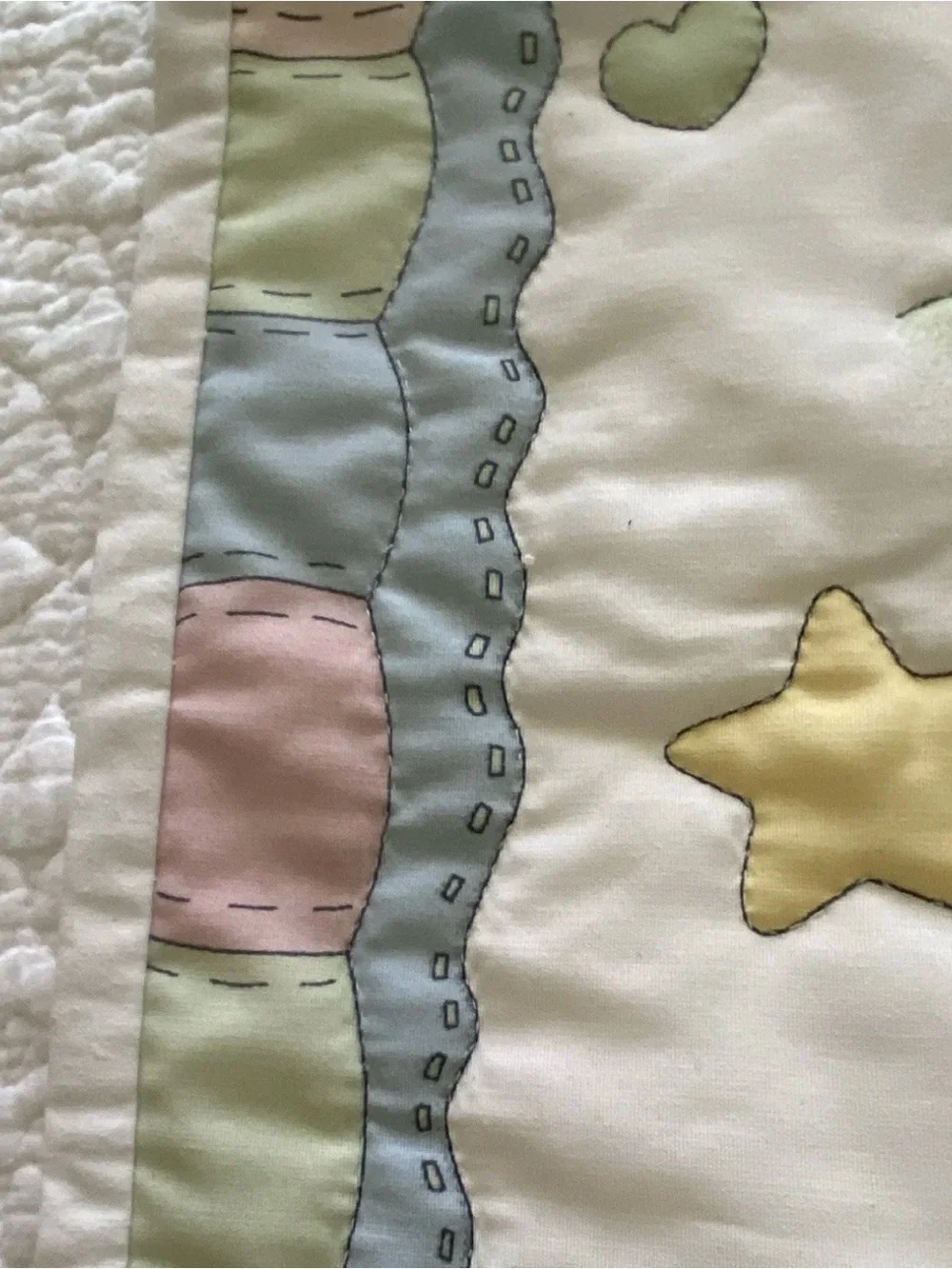 Vintage quilted Precious Moments crib/toddler bed quilt